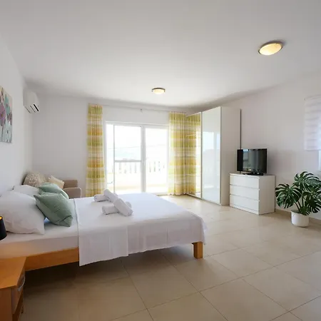 Apartment Marie Seget Vranjica